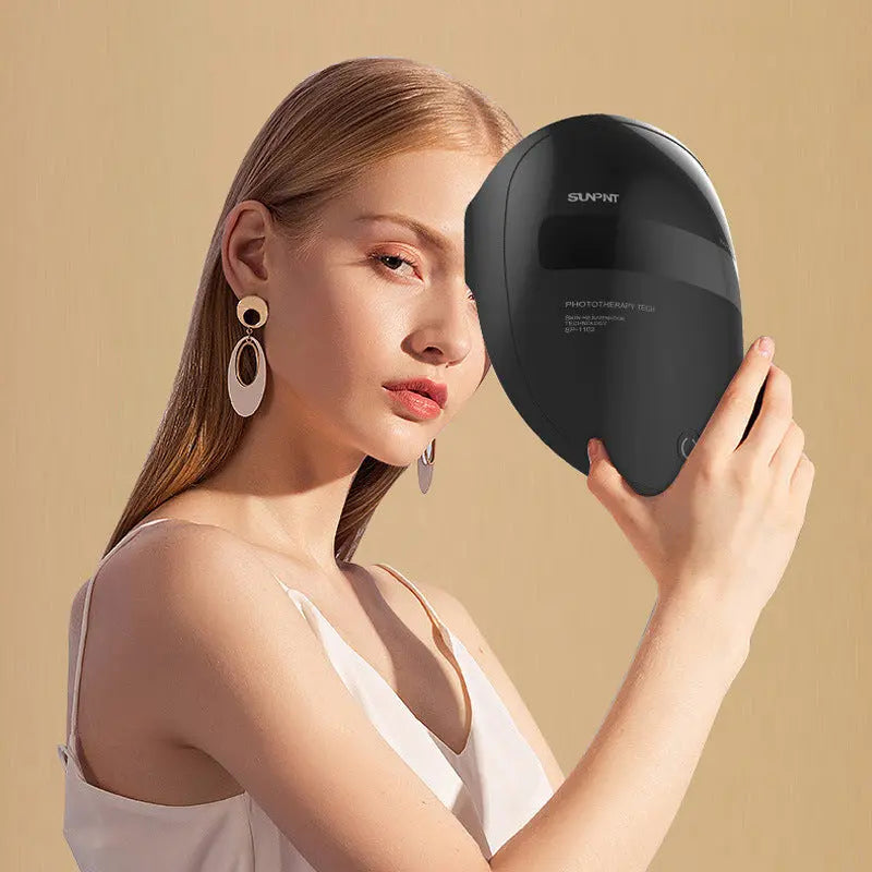 LED photon beauty mask using red light technology for skin rejuvenation and brightening at home